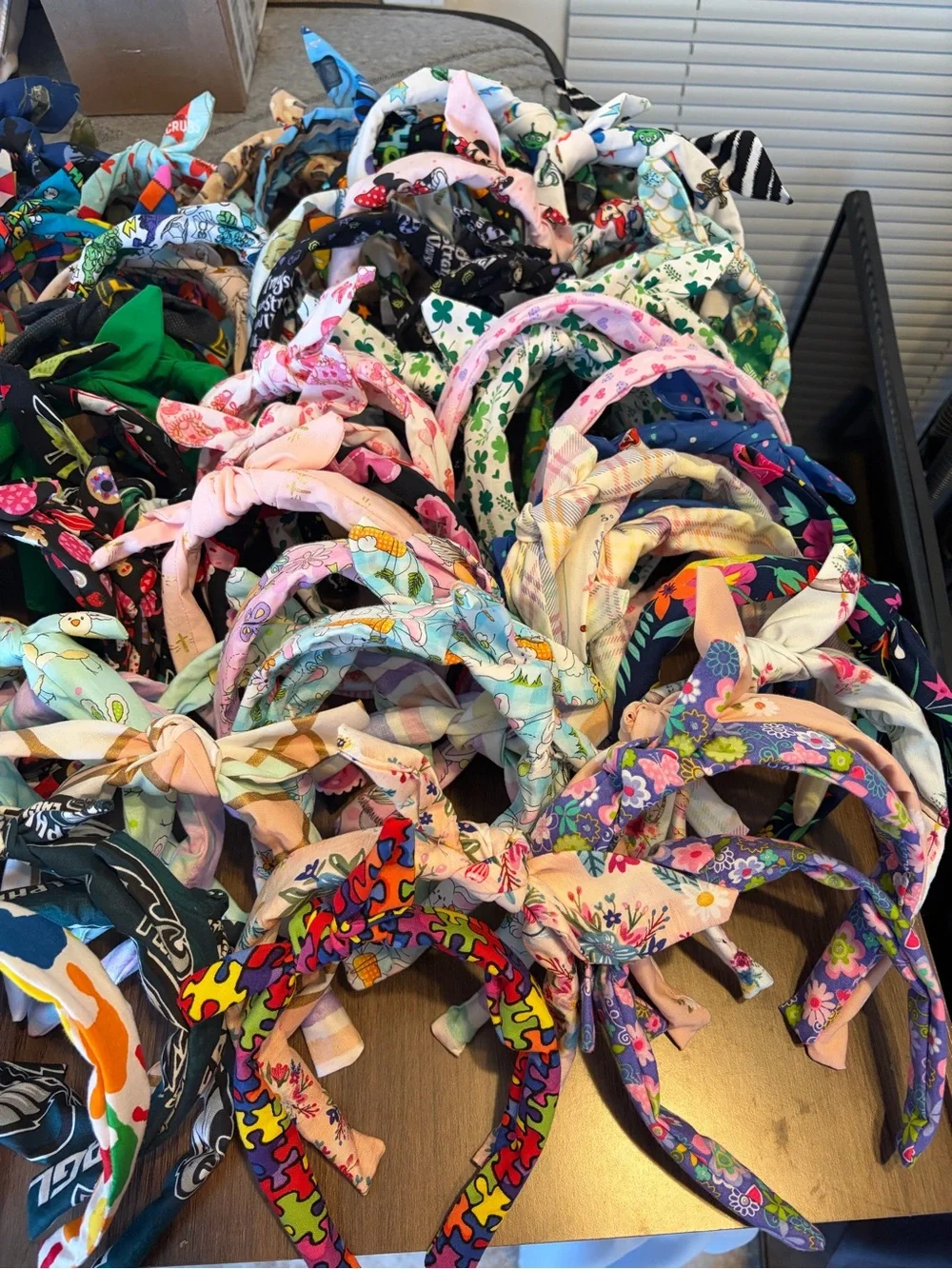 Handmade Fabric Knot Headbands - Assorted Designs **130 pcs, business closeout**